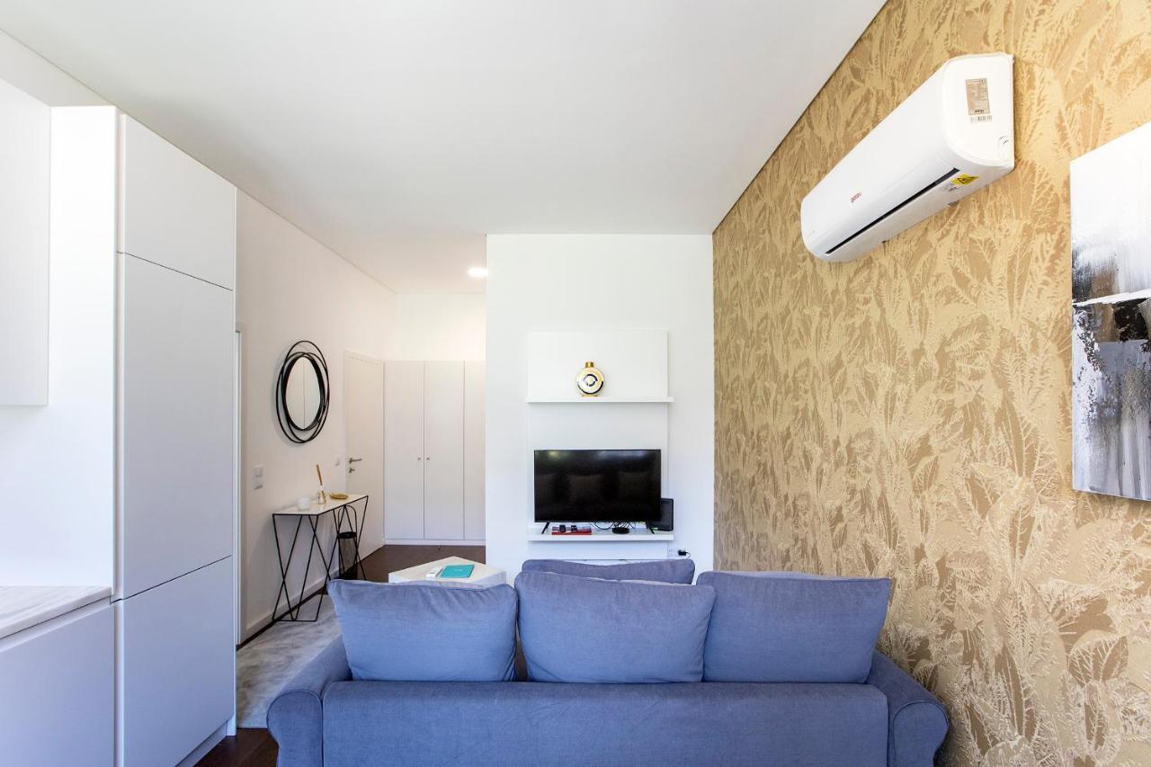 Superb 1Br Flat W/ Garden, Ac & Free Parking By Lovelystay Porto Eksteriør bilde